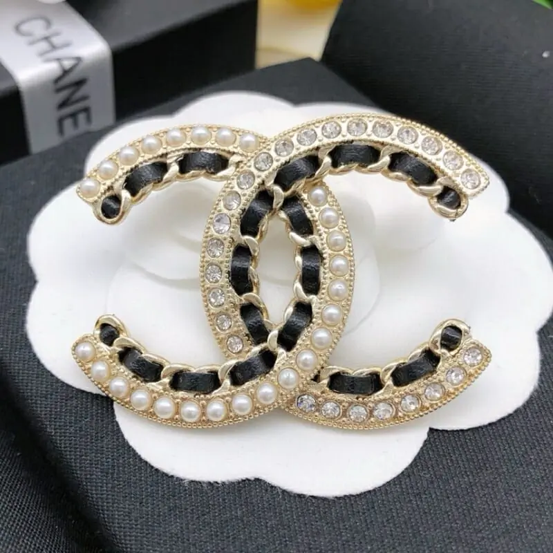 chanel brooches pour femme s_12053b12